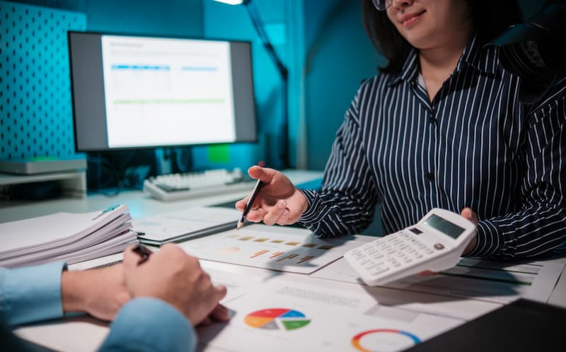 The Clear Advantage of Accounting Practice Automation Software Over Generic CRMs